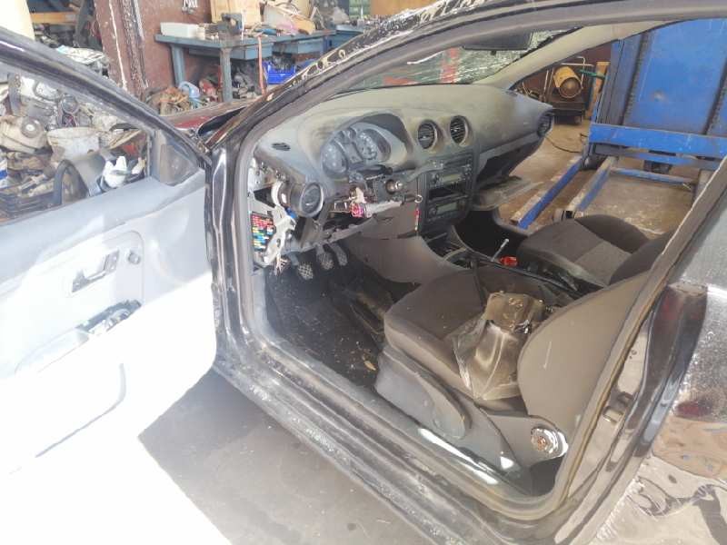 seat ibiza (6l1) del año 2007