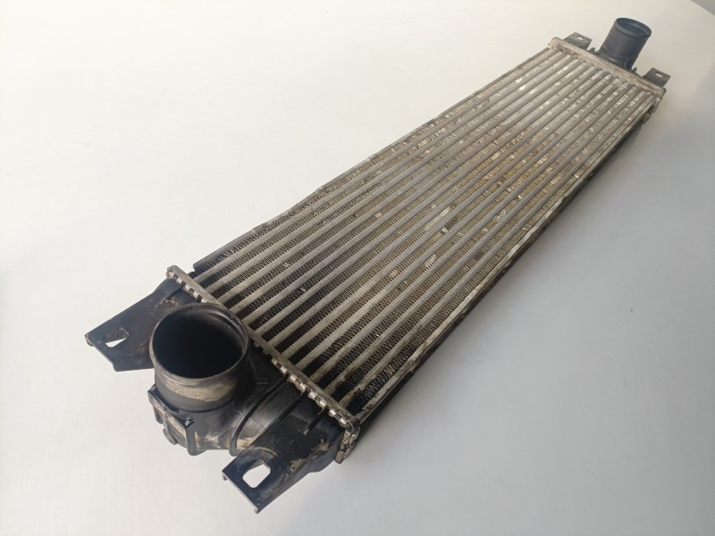 Recambio de intercooler para nissan interstar (x70) g9u650 referencia OEM IAM 874806M  