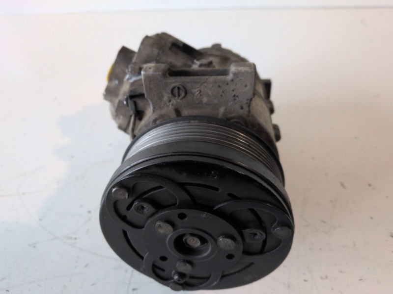 Recambio de compresor aire acondicionado para suzuki grand vitara (jb/jt) f9q264 referencia OEM IAM 9520167JA0  