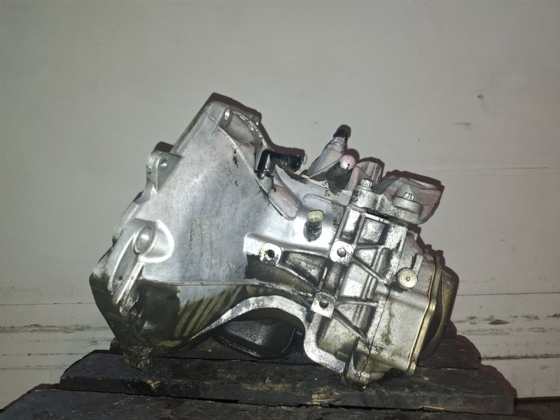 Recambio de caja cambios para opel corsa c z12xep referencia OEM IAM   