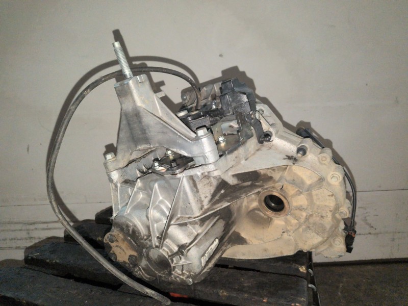 Recambio de caja cambios para ford transit connect (tc7) r3pa referencia OEM IAM 2T1R7002BH  