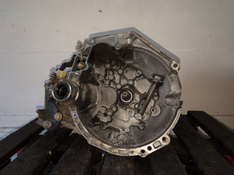Recambio de caja cambios para citroen xsara berlina nfu referencia OEM IAM 20CP51  