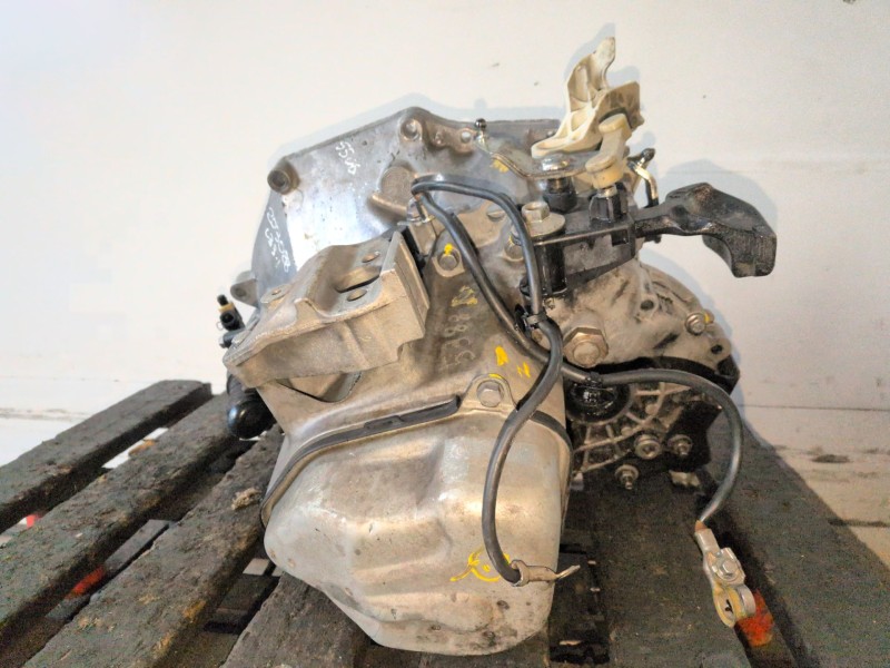 Recambio de caja cambios para peugeot 207 sw 8fs referencia OEM IAM 20CQ74  