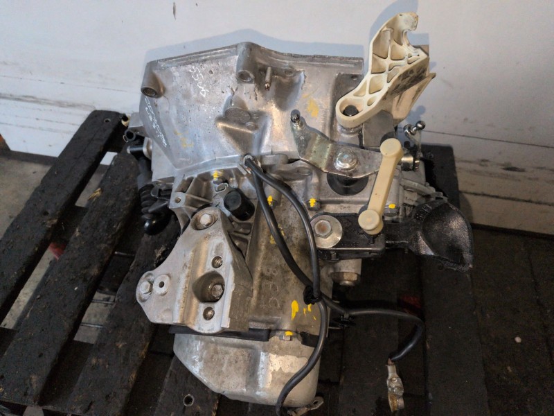 Recambio de caja cambios para peugeot 207 sw 8fs referencia OEM IAM 20CQ74  