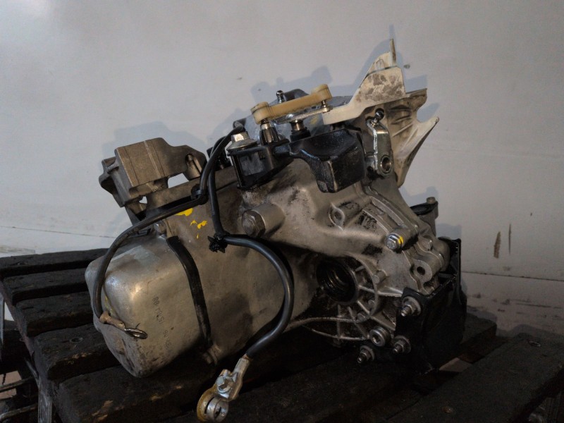 Recambio de caja cambios para peugeot 207 sw 8fs referencia OEM IAM 20CQ74  