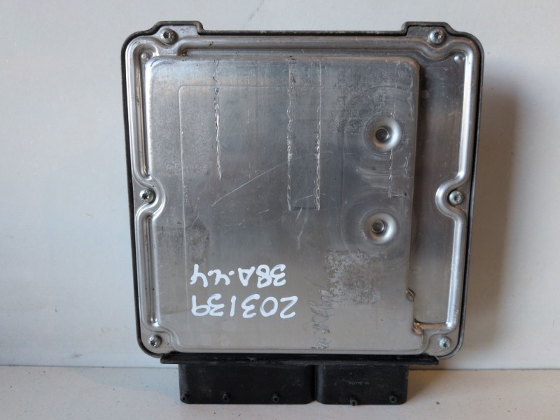 Recambio de centralita motor uce para seat toledo (5p2) bkd referencia OEM IAM 03G906016HE  
