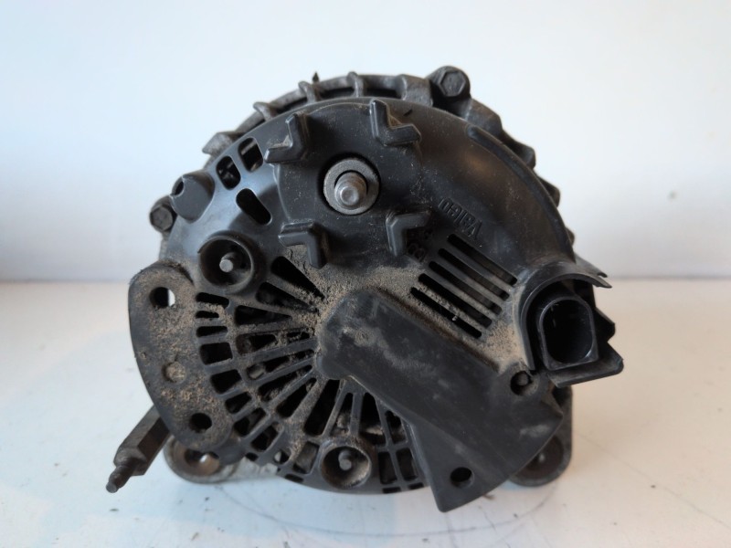Recambio de alternador para seat toledo (5p2) bkd referencia OEM IAM   