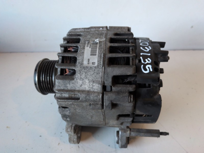 Recambio de alternador para seat toledo (5p2) bkd referencia OEM IAM   