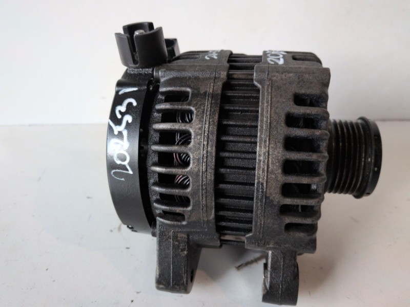 Recambio de alternador para ford s-max (ca1) qxwb referencia OEM IAM 0121615009  