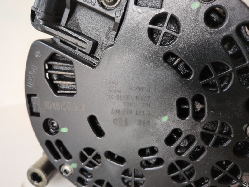 Recambio de alternador para ford s-max (ca1) qxwb referencia OEM IAM 0121615009  