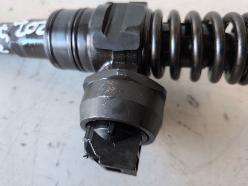 Recambio de inyector para skoda octavia berlina (1z3) bjb referencia OEM IAM 038130073AG  