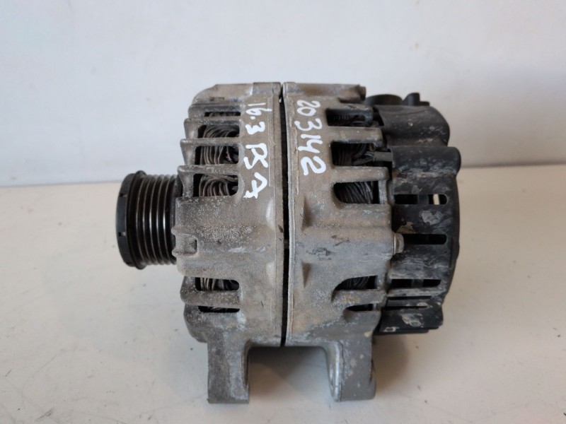 Recambio de alternador para citroen c5 break rhr referencia OEM IAM 9688085380  