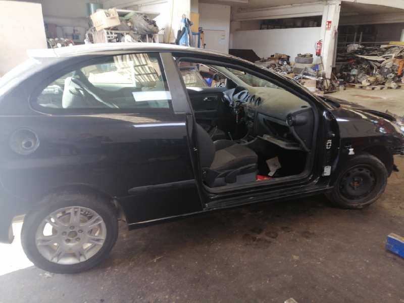 seat ibiza (6l1) del año 2007