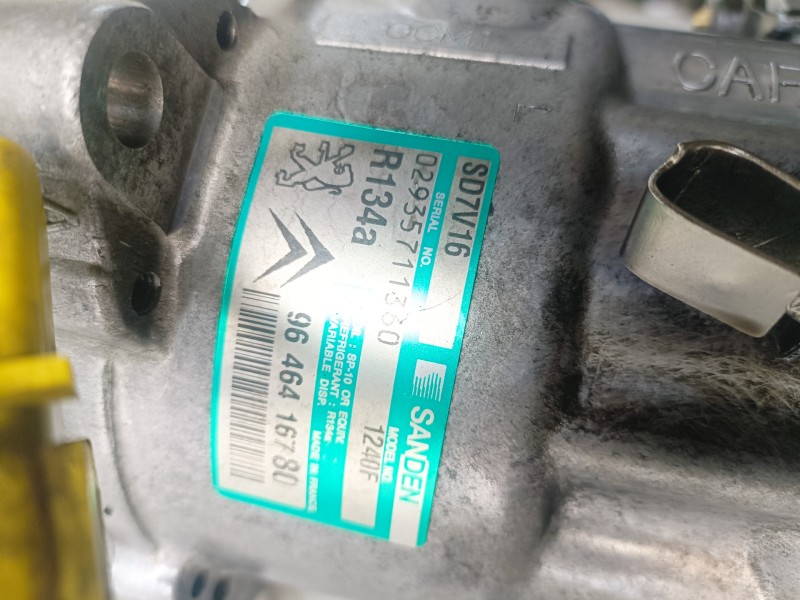 Recambio de compresor aire acondicionado para citroen c5 berlina 4hx referencia OEM IAM 9646416780  