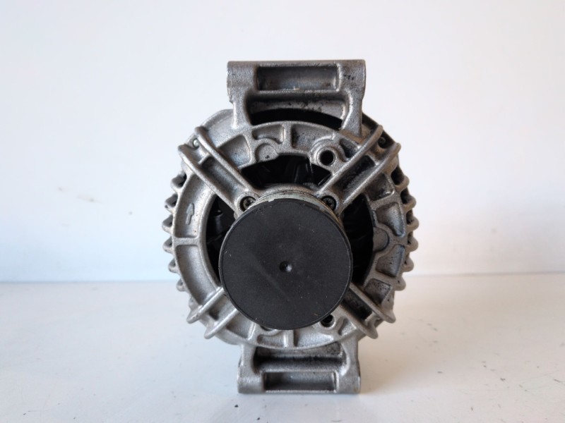 Recambio de alternador para chrysler jeep gr.cherokee (wj/wg) 665921 referencia OEM IAM 0124515084  