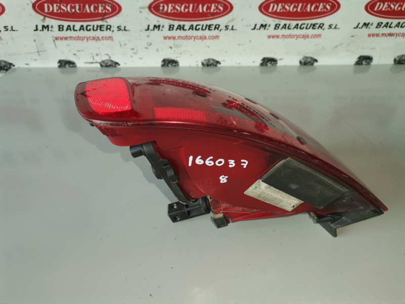 Recambio de piloto trasero izquierdo para audi a4 berlina (8k2) caga referencia OEM IAM 8K5945095D  