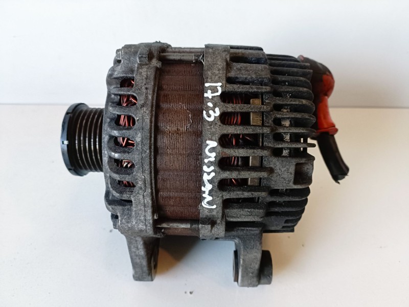 Recambio de alternador para nissan x-trail (t31) m9r760 referencia OEM IAM 23100JG71A  