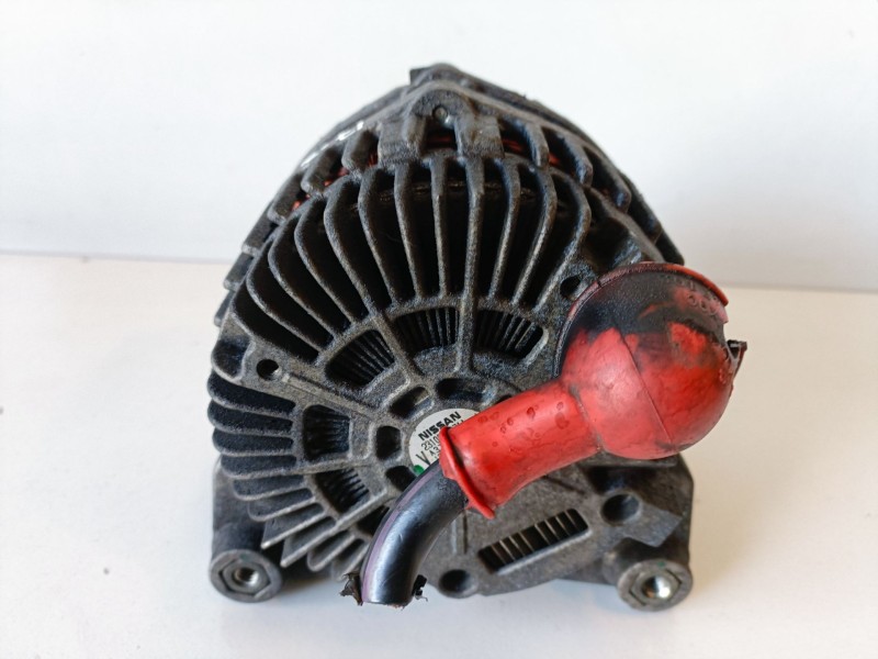 Recambio de alternador para nissan x-trail (t31) m9r760 referencia OEM IAM 23100JG71A  