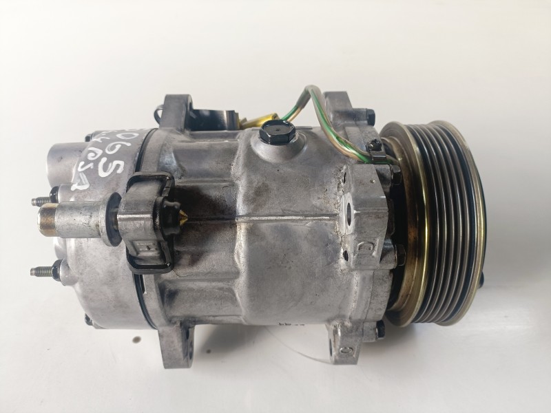 Recambio de compresor aire acondicionado para citroen c5 berlina 4hx referencia OEM IAM 9646416780  
