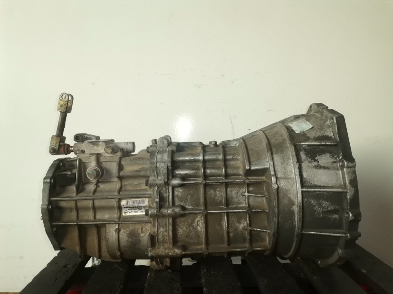 Recambio de caja cambios para ssangyong rexton d27dt referencia OEM IAM G3102008104  