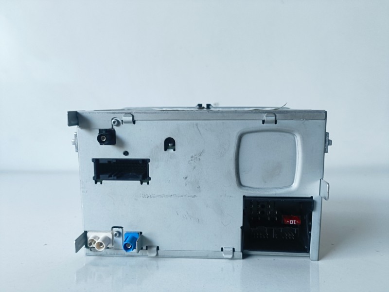 Recambio de sistema audio / radio cd para seat toledo (kg3) cayc referencia OEM IAM 6JA035192  