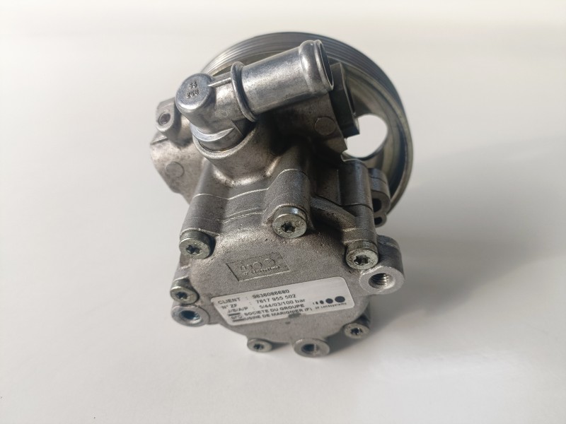 Recambio de bomba direccion para citroen c5 berlina 4hx referencia OEM IAM 9636086680/7617955502  