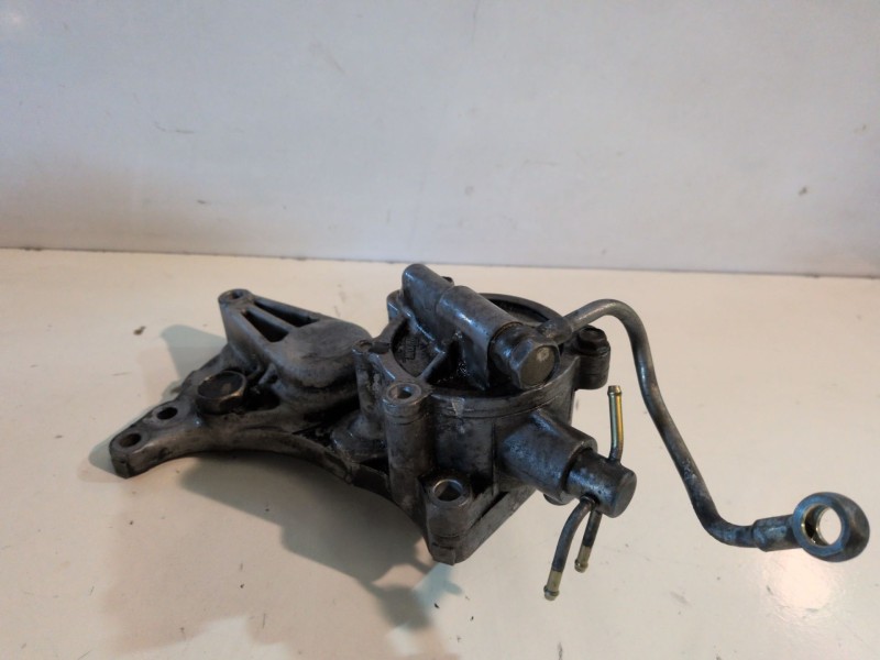 Recambio de depresor freno / bomba vacio para mitsubishi montero (v60/v70) 4m41 referencia OEM IAM   
