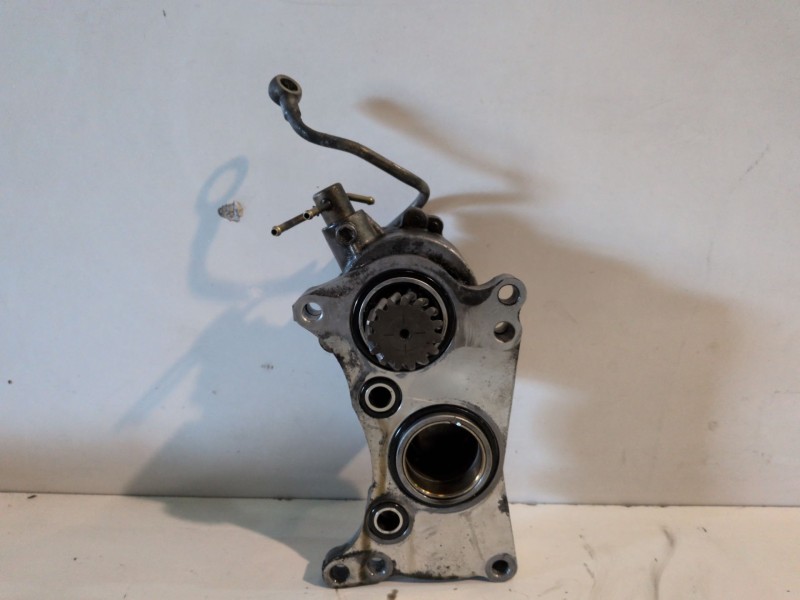 Recambio de depresor freno / bomba vacio para mitsubishi montero (v60/v70) 4m41 referencia OEM IAM   