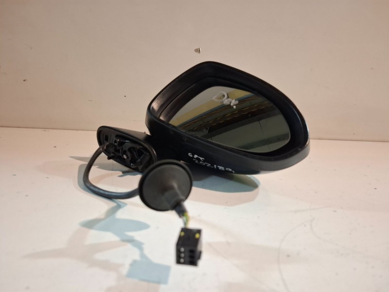 Recambio de retrovisor derecho para opel corsa d a13dte referencia OEM IAM   