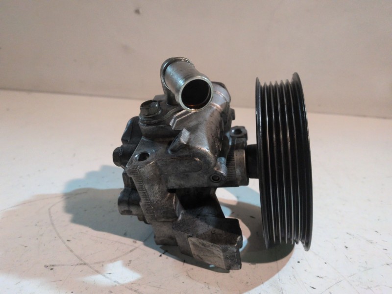 Recambio de bomba direccion para ford transit connect (tc7) r3pa referencia OEM IAM 2T143A696AJ  