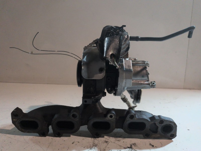Recambio de turbocompresor para seat leon st 5f8 cxxb referencia OEM IAM 04L253016H  