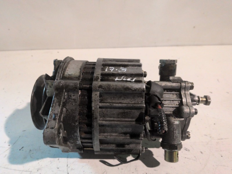 Recambio de alternador para nissan trade 100 bd30d referencia OEM IAM   