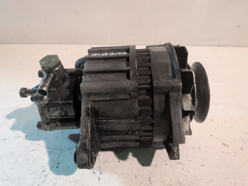 Recambio de alternador para nissan trade 100 bd30d referencia OEM IAM   