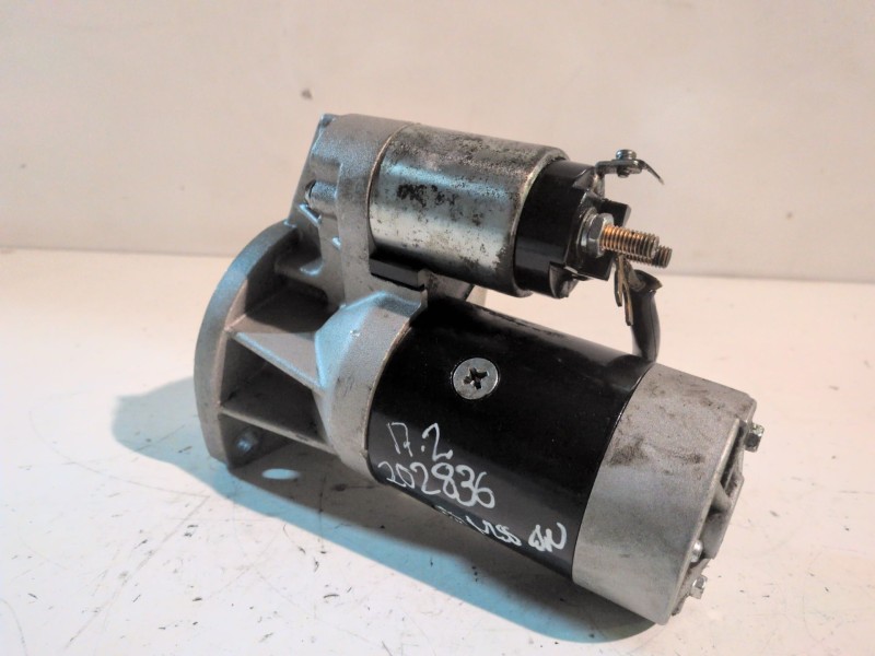 Recambio de motor arranque para nissan trade 100 bd30d referencia OEM IAM   