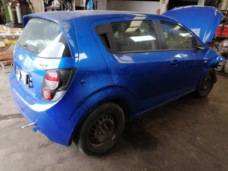 chevrolet aveo hatchback del año 2012