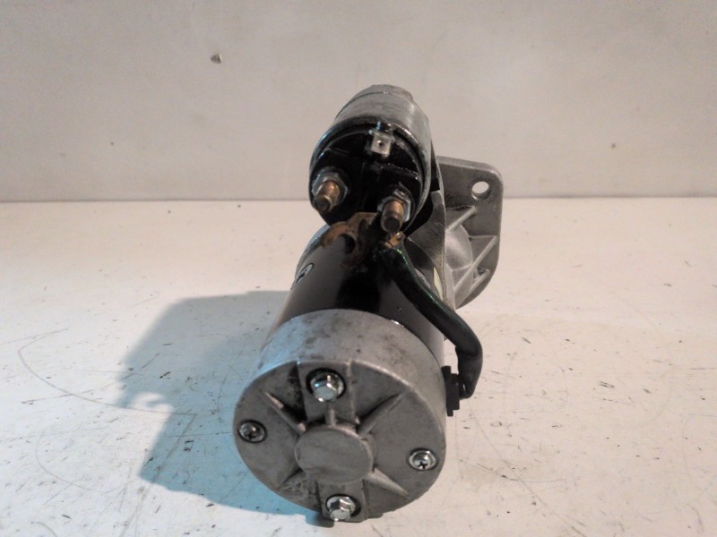 Recambio de motor arranque para nissan trade 100 bd30d referencia OEM IAM   