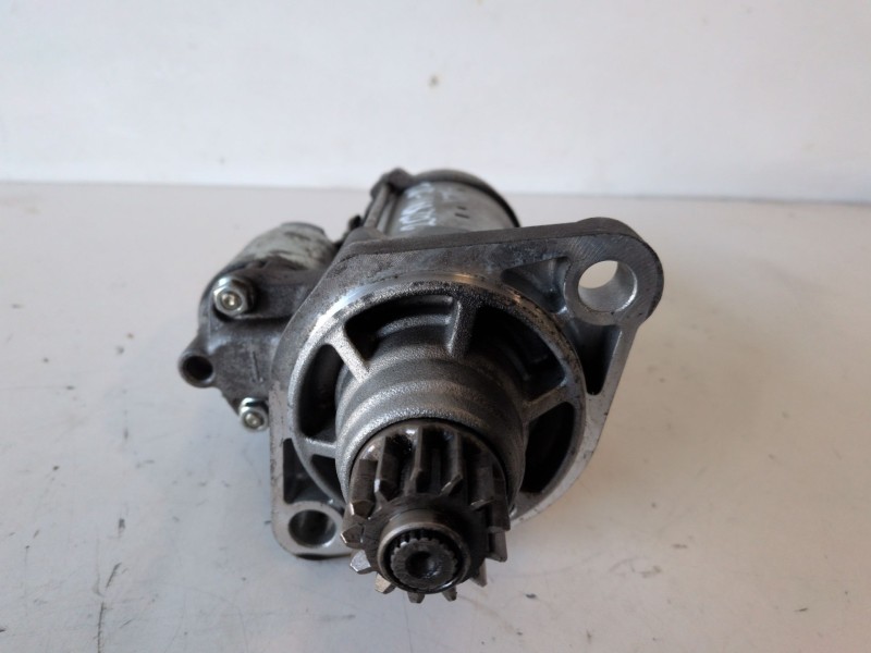 Recambio de motor arranque para seat arona (kj) dkr referencia OEM IAM 02Z911024  