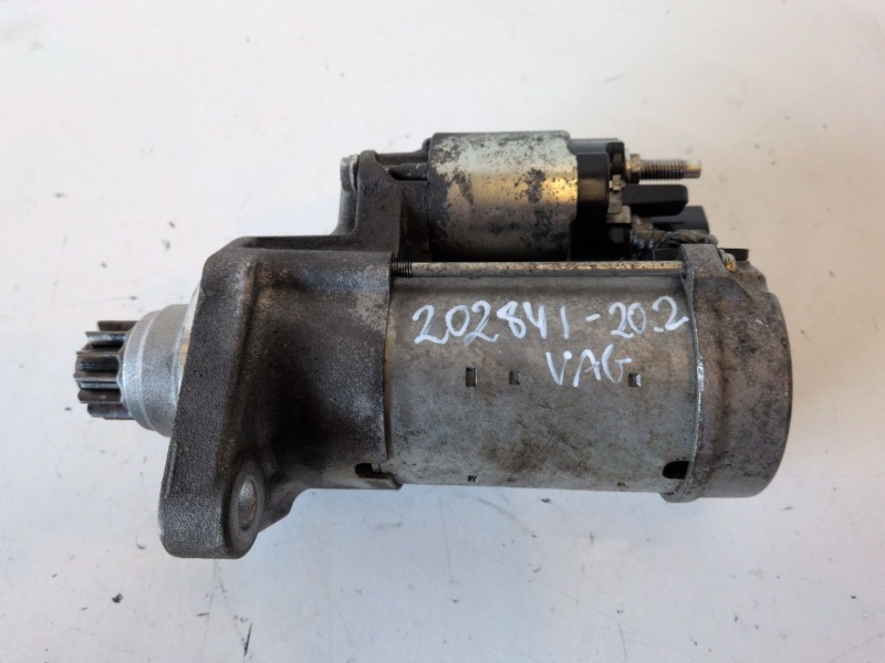 Recambio de motor arranque para seat arona (kj) dkr referencia OEM IAM 02Z911024  