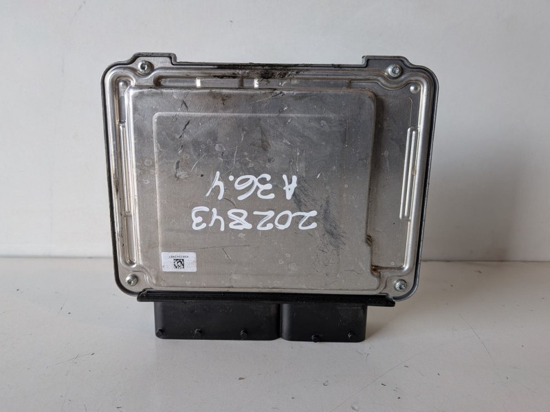 Recambio de centralita motor uce para seat arona (kj) dkr referencia OEM IAM 0261S21435  