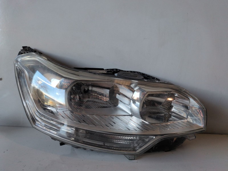 Recambio de faro izquierdo para citroen c5 break rhr referencia OEM IAM 9684845280  