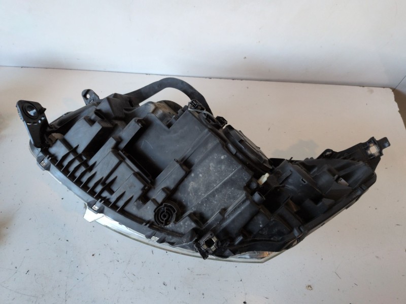 Recambio de faro izquierdo para citroen c5 break rhr referencia OEM IAM 9684845280  