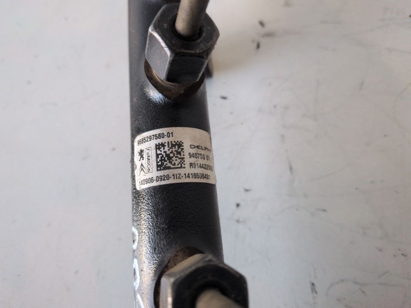 Recambio de rampa inyectora para peugeot partner furgón 9h06 referencia OEM IAM 9685297580  