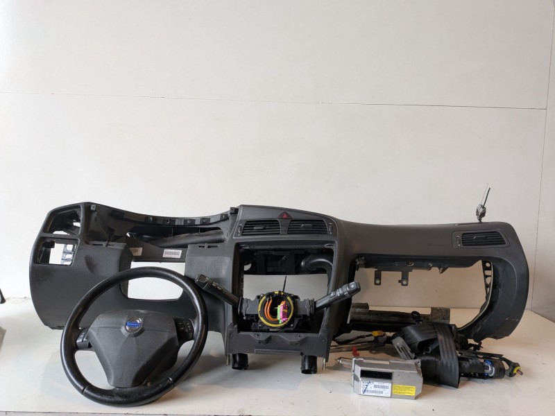Recambio de kit airbag para volvo s60 berlina d5244t4 referencia OEM IAM   
