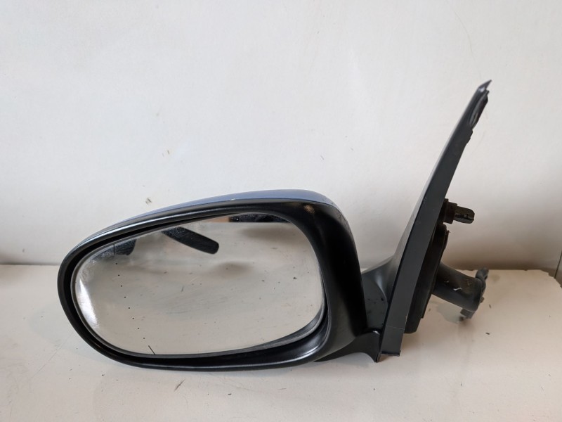 Recambio de retrovisor izquierdo para nissan almera (n16/e) yd22 referencia OEM IAM   