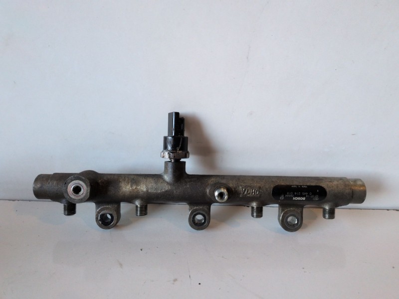 Recambio de rampa inyectora para citroen jumpy rhx referencia OEM IAM 0445214019  