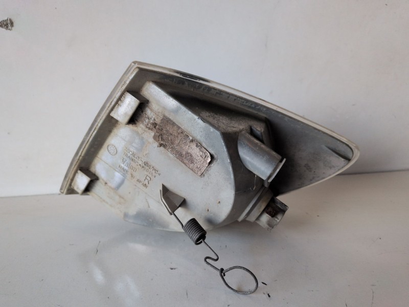 Recambio de piloto delantero derecho para mercedes-benz vito kombi (638) 611980 referencia OEM IAM   