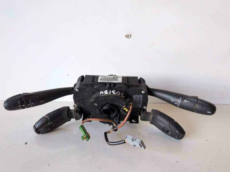 Recambio de mando luces para citroen c5 berlina 9hz referencia OEM IAM 96611305XT  