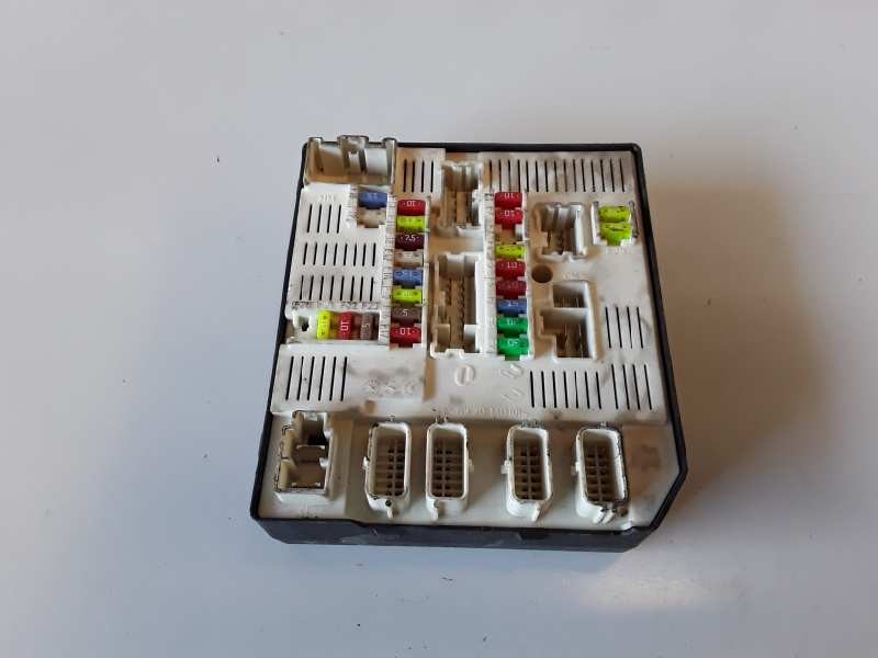 Recambio de modulo electronico para renault megane iii berlina 5p k9k830 referencia OEM IAM 284B60008RE/519339311  