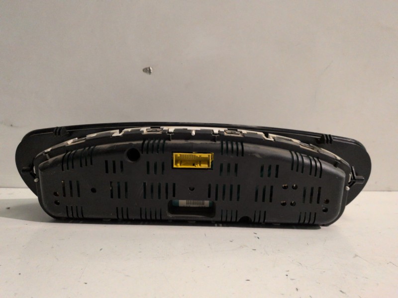 Recambio de cuadro instrumentos para citroen c5 berlina 9hz referencia OEM IAM 9655608780  