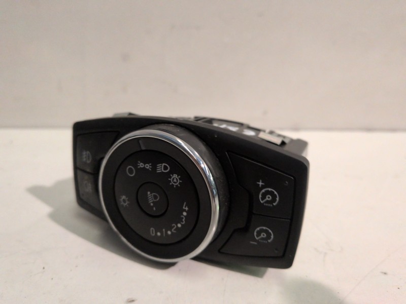 Recambio de mando luces para ford focus sportbreak (cew) m1da referencia OEM IAM BM5T13A024CC  